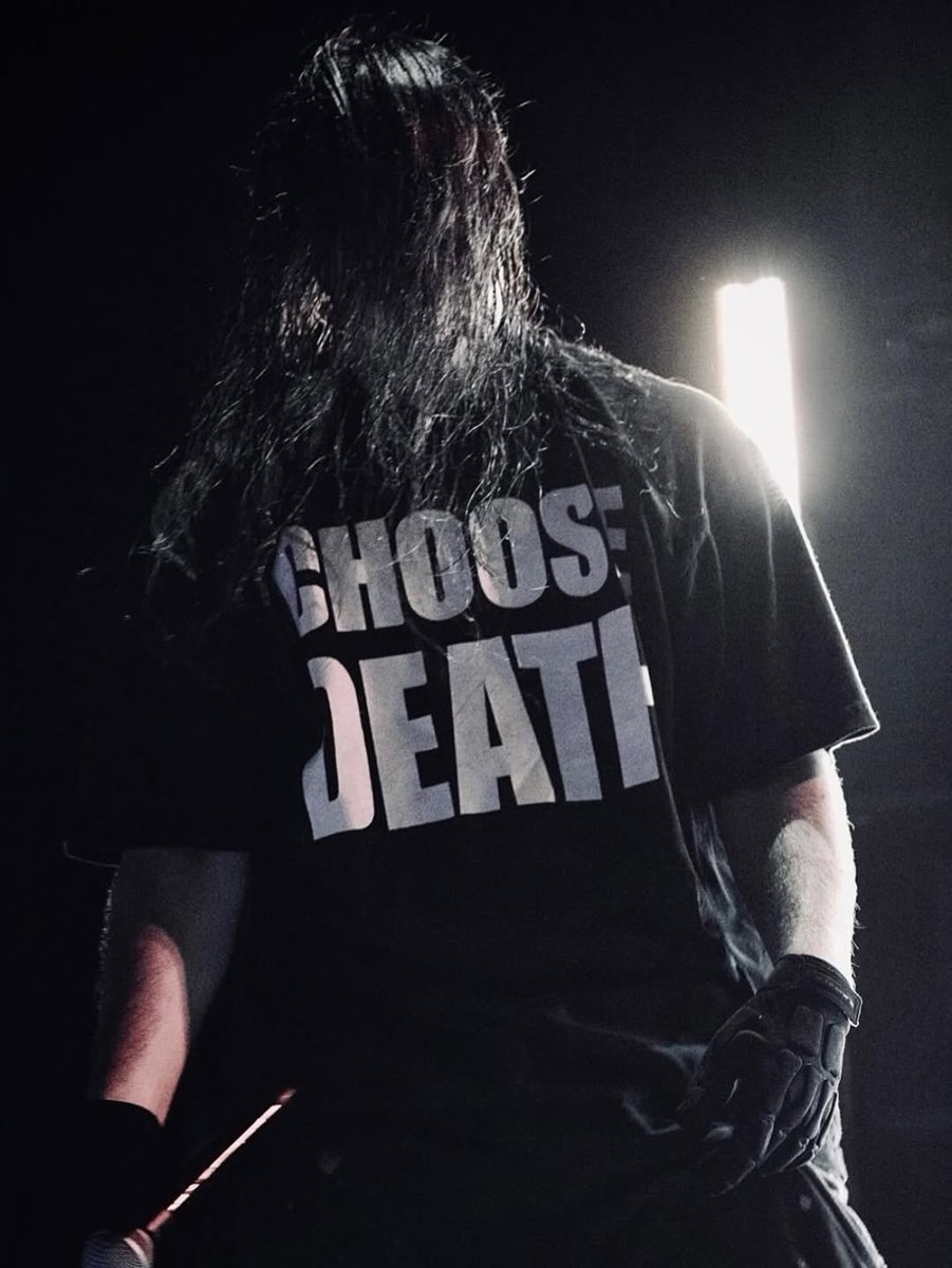 HAPPY BIRTHDAY BONES

THE GODFATHER OF THE UNDERGROUND. THIS SCENE WOULDN’T BE THE SAME WITHOUT YOU. SESH 🪦