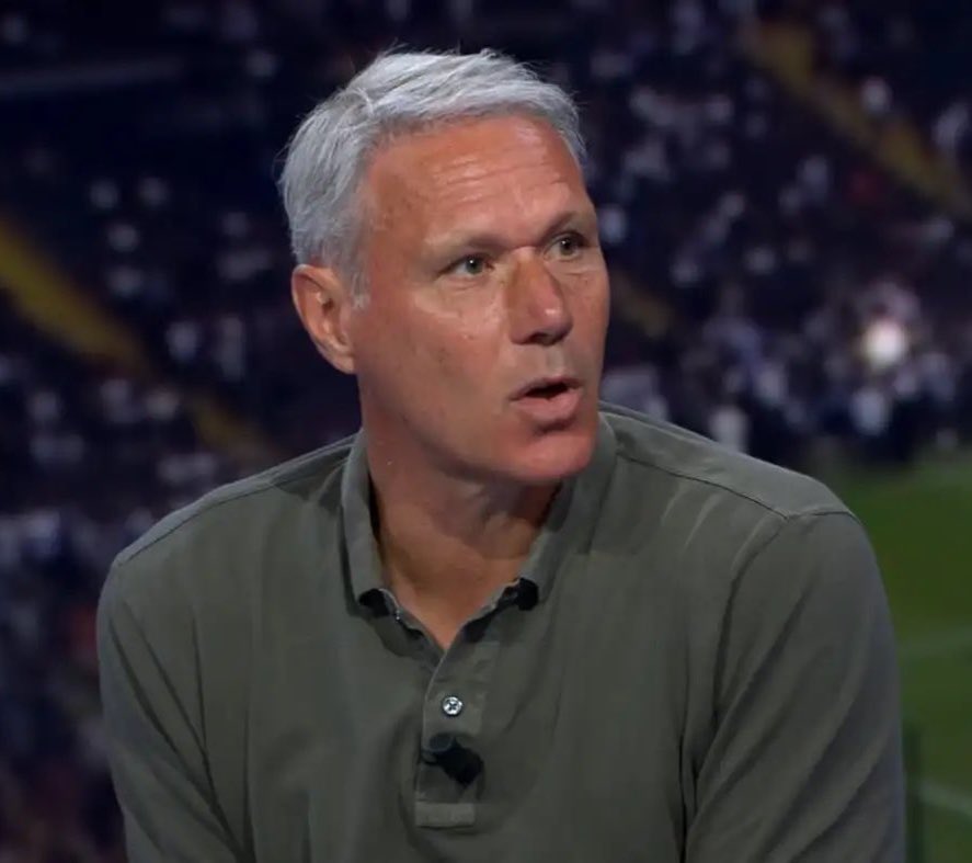 PortalMilanBR's tweet image. Marco van Basten 🎙️

“Cristiano Ronaldo é um bom jogador, mas quem diz que ele é melhor que Lionel Messi não entende nada de futebol, ou está dizendo isso de má fé. Messi é único. Impossível de imitar e impossível de repetir.”