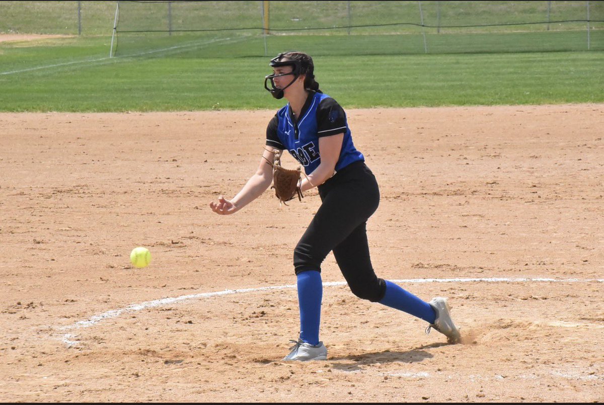 BbeSoftball's tweet photo. What an awesome achievement! We are excited to announce that McKenna Lieser, Kacey Fischer, Mya Worms, and Lydia Primus have been selected by the Minnesota Breakdown Staff to be part of the Featured Players in this year’s Breakdown Guidebook for the upcoming season! https://t.co/KXkzDhb6Tn