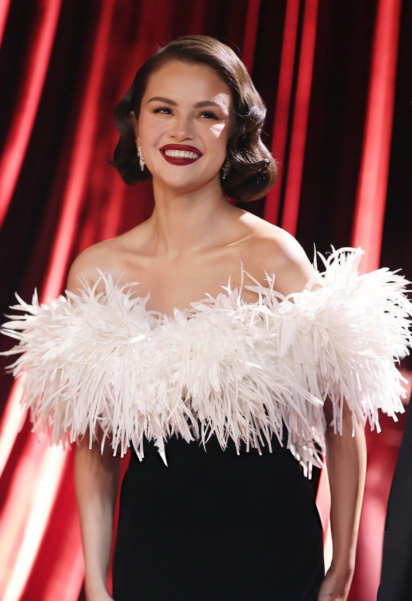 A MULHER MAIS LINDA DO MUNDO.