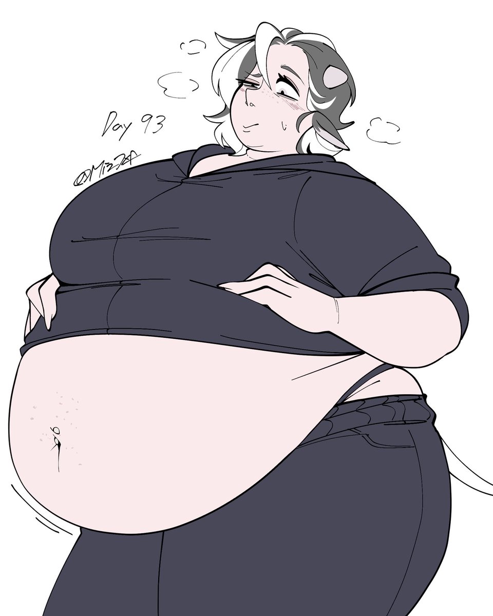 Miz7Xf's tweet image. she's gotten so big