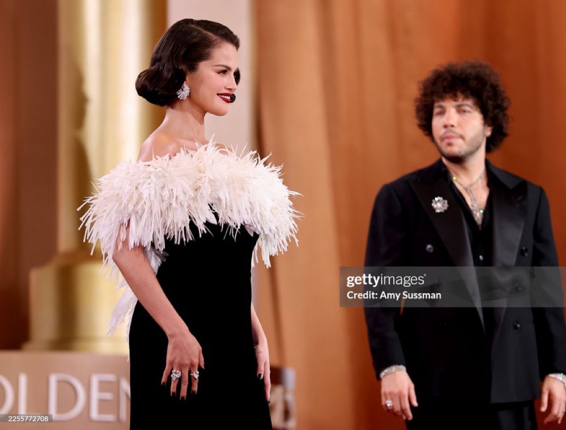 crackgalore's tweet image. WOW WOW WOW