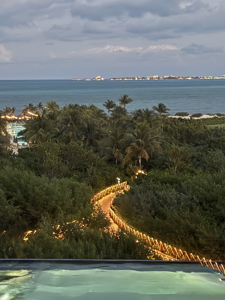 #CurrentView <a href="/ATELIERHoteles/">ATELIER Playa Mujeres</a> #PlayaMujeres #Mexico 🇲🇽