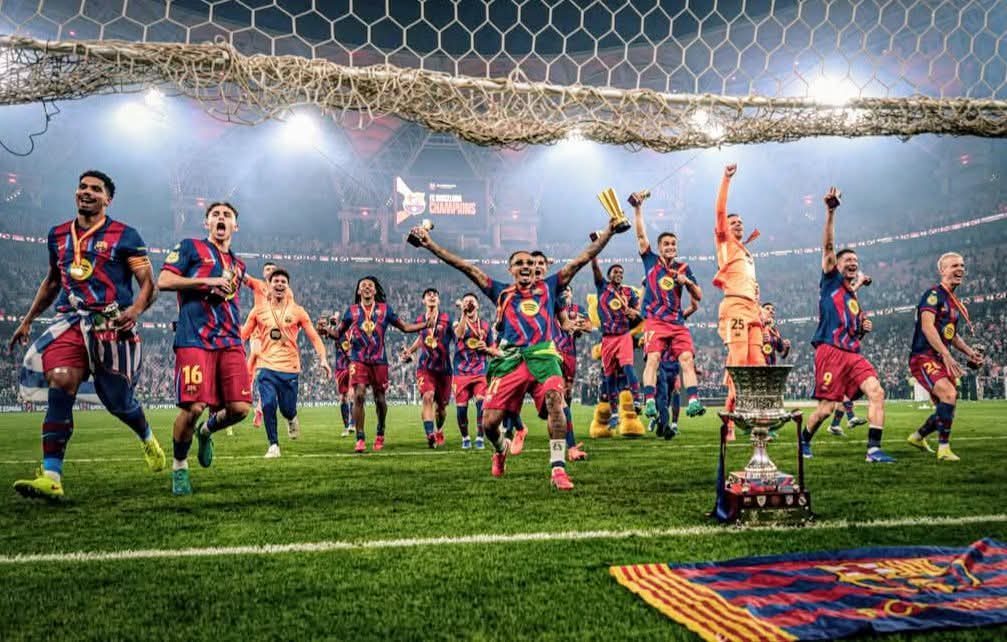 CuentaMister's tweet image. 28 LIGAS
32 COPAS
16 SUPERCOPAS

76 TÍTULOS NACIONALES //  VISCA EL BARÇA