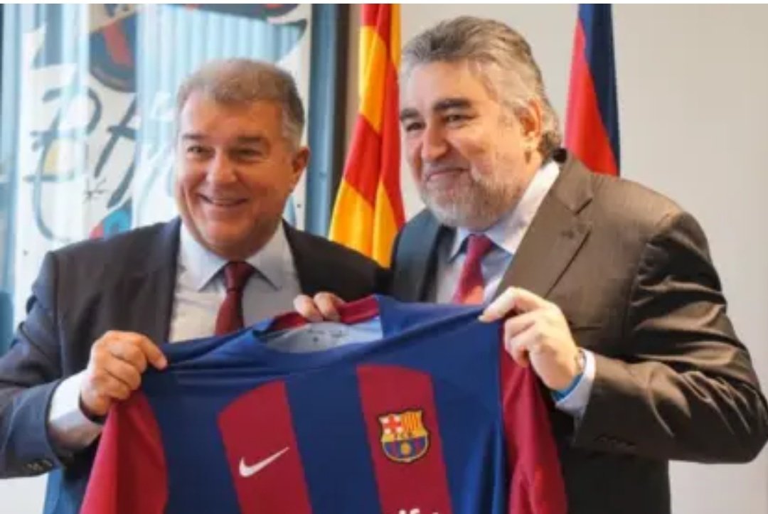 🚨 #ÚLTIMAHORA 

Dani Olmo (<a href="/daniolmo7/">Dani Olmo</a>) se convierte en el primer jugador de la historia en ganar 4 títulos con el Barça inscrito por el Gobierno (<a href="/deportegob/">CSD</a> <a href="/jmrdezuribes/">José Manuel Rodríguez Uribes</a>) para que no perdieran 60M por no llegar a la regla 1;1. <a href="/Tebasjavier/">Javier Tebas Medrano</a>

Vía: <a href="/JokerLaporta/">Joker Laporta 🃏</a> 
#superSuperCopa