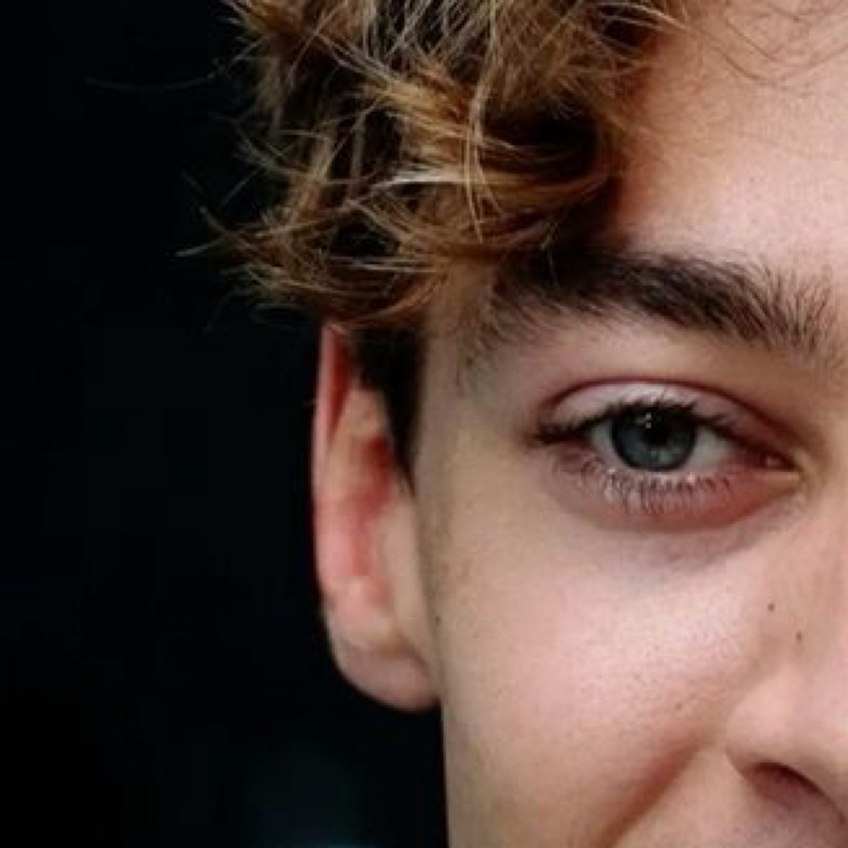 63grussell63's tweet image. All eyes on him for 2026. ⭐️