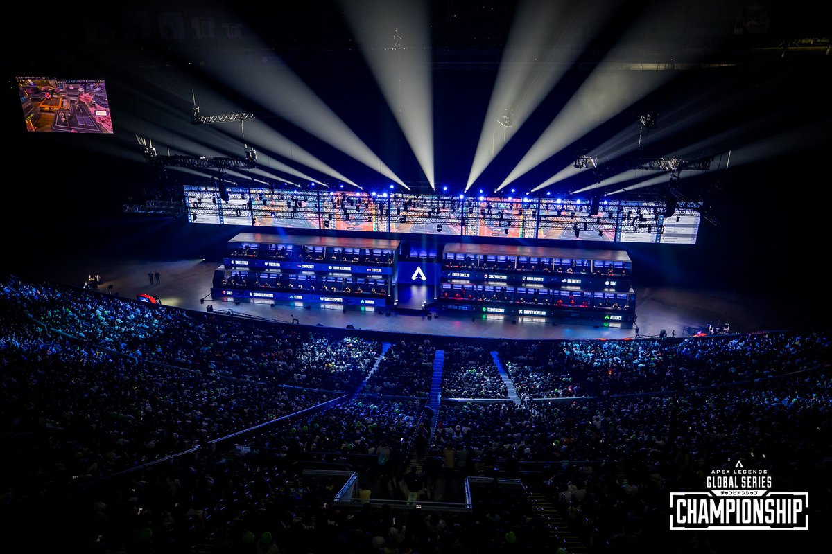 PlayApexEsports's tweet photo. Another #ALGS Champion will be crowned... 👑

Witness Apex history unfold in Sapporo 🏆

🗓️ January 15-18 
🎟️👉 https://t.co/2RJpPkIabG https://t.co/8v3T1yS6xU