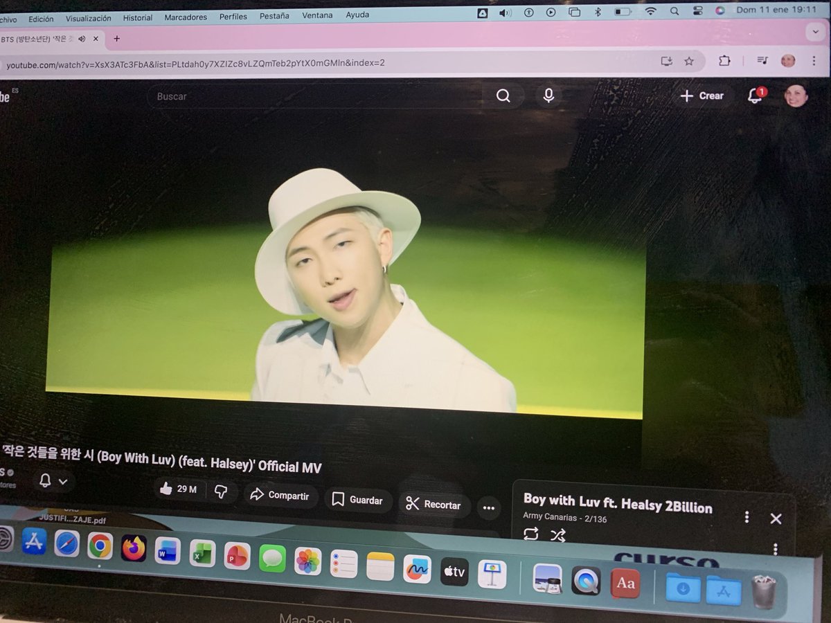 MHdezGlez's tweet photo. @btsarmycanarias Cumpliendo con el streaming!!!!💪💪👏👏💜💜💜💜 https://t.co/pL2ZpgopVI