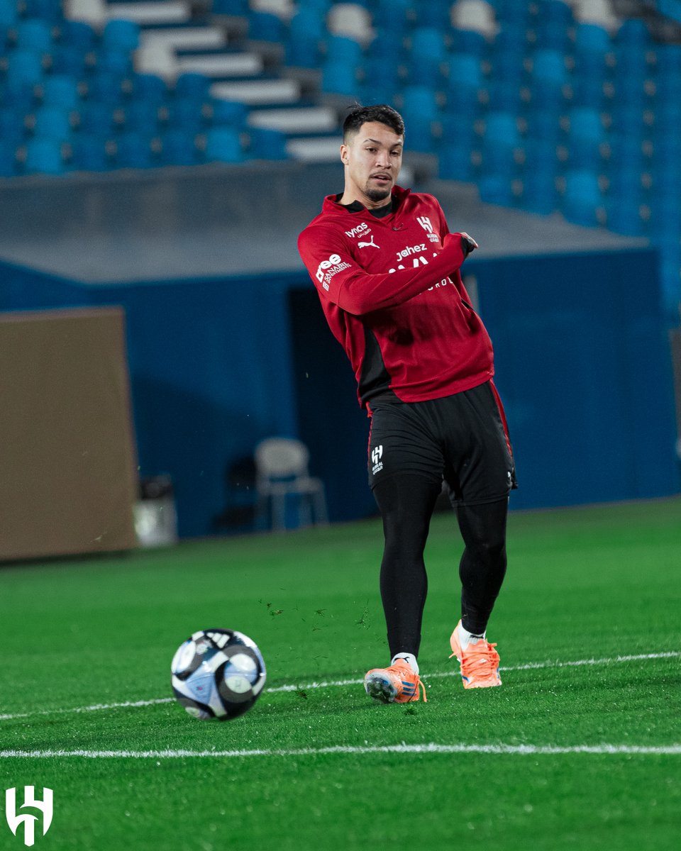 🔹 نستعد للقاء الغد ⚙️