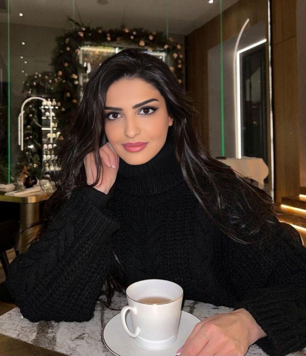 Princess Reem Bint Al Waleed tweet media