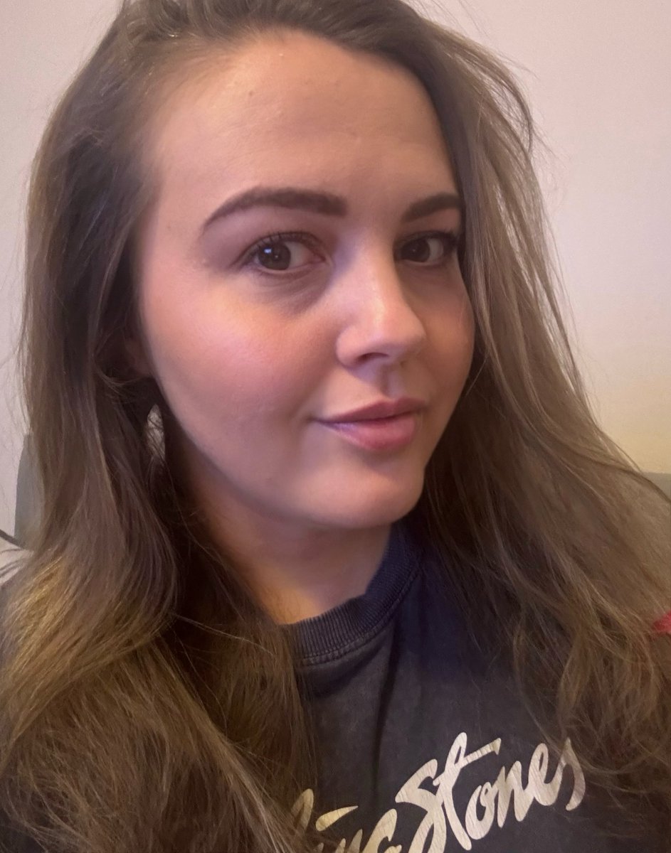 AshleaSimonBF's tweet image. I’m Pro-White 🔥
I’m Pro-English 🔥
I’m Pro-European 🔥

And I’ll never be ashamed of putting my people, White people, first.

Let 2026 be the year of the tribe and Remigration.