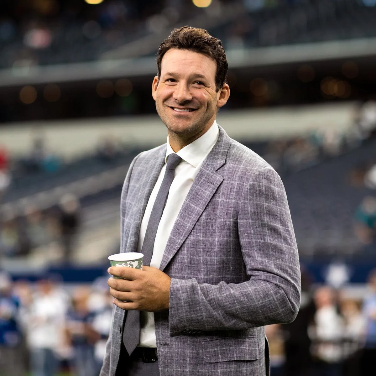 FDSportsbook's tweet image. Grade Tony Romo as an announcer, A-F ✍️