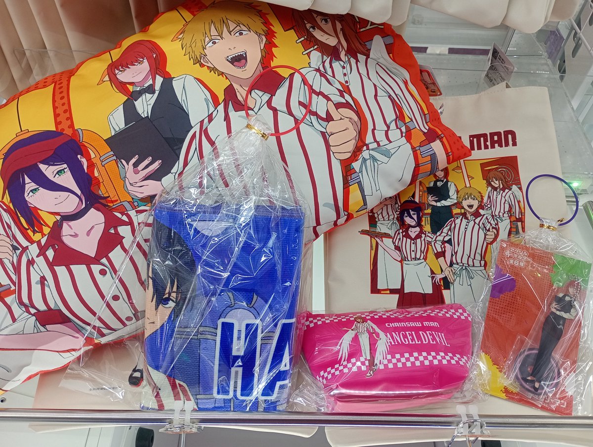 ただいまラウンドワン加古川店でチェンソーマンレゼ篇とのコラボグッズ