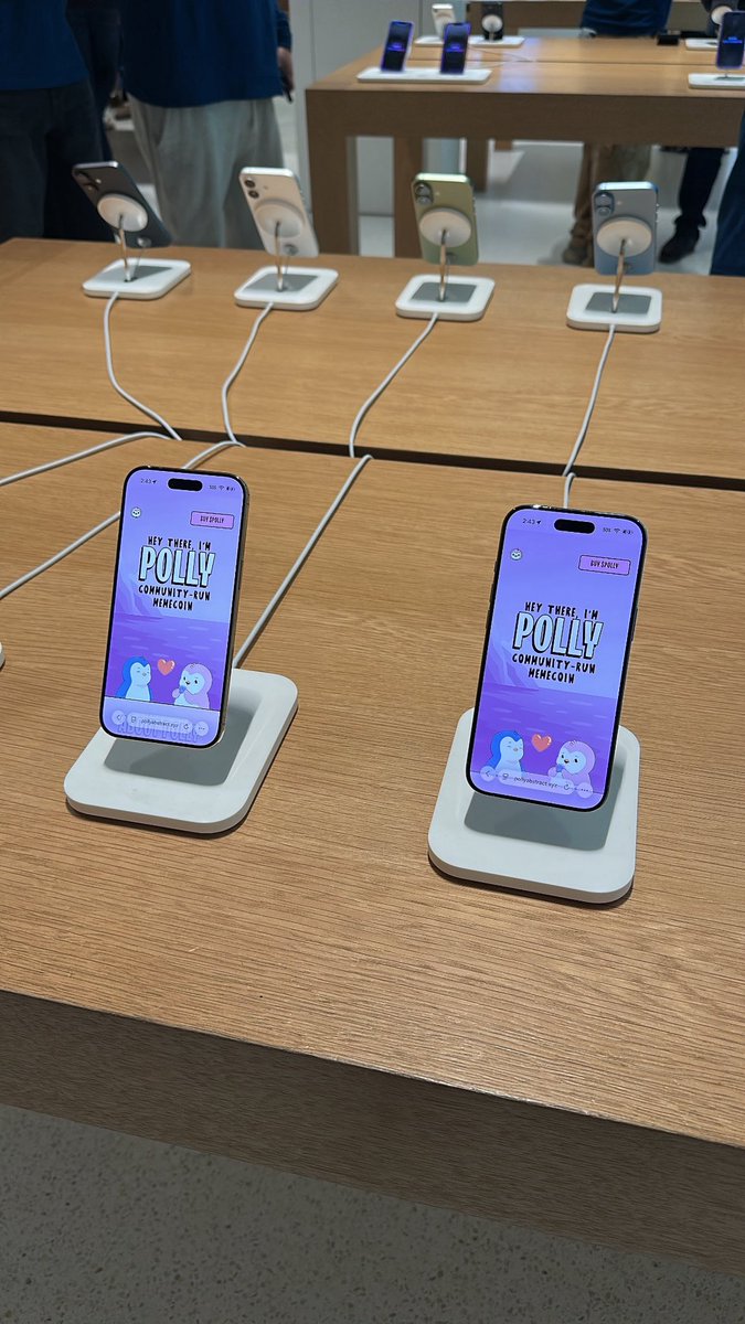 Apple Store 🩷 $POLLY