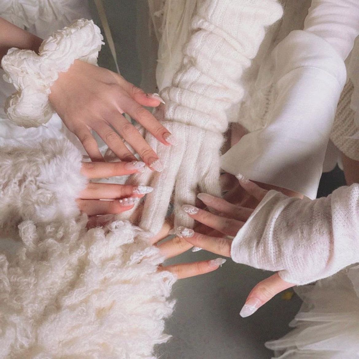 anu ૮ • ﻌ - ა tweet media