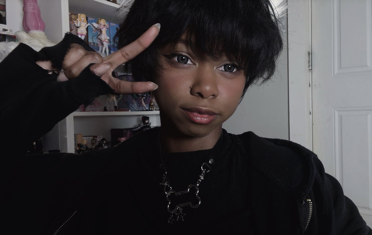 boyfailurepup's tweet image. 🐾