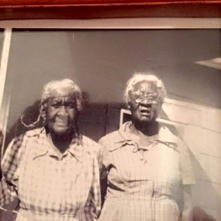 DevetraJon19360's tweet image. Yep we were already on this land they renamed amerika. My great aunt and cousin.