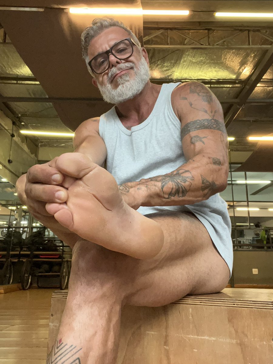 Brazildaddyfit tweet media
