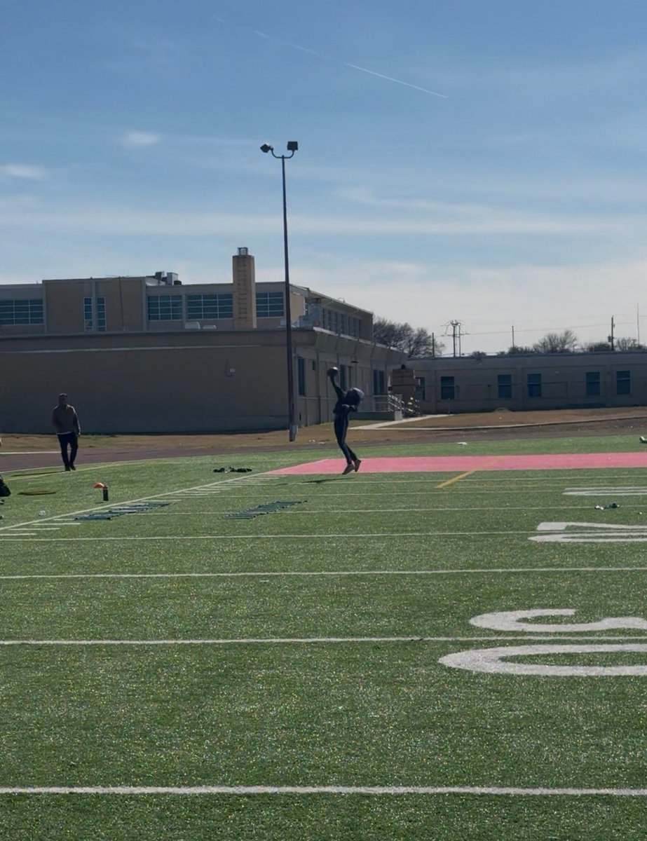 Kyle Crenshaw tweet media