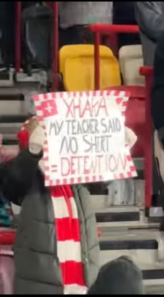 Michael Farn tweet media