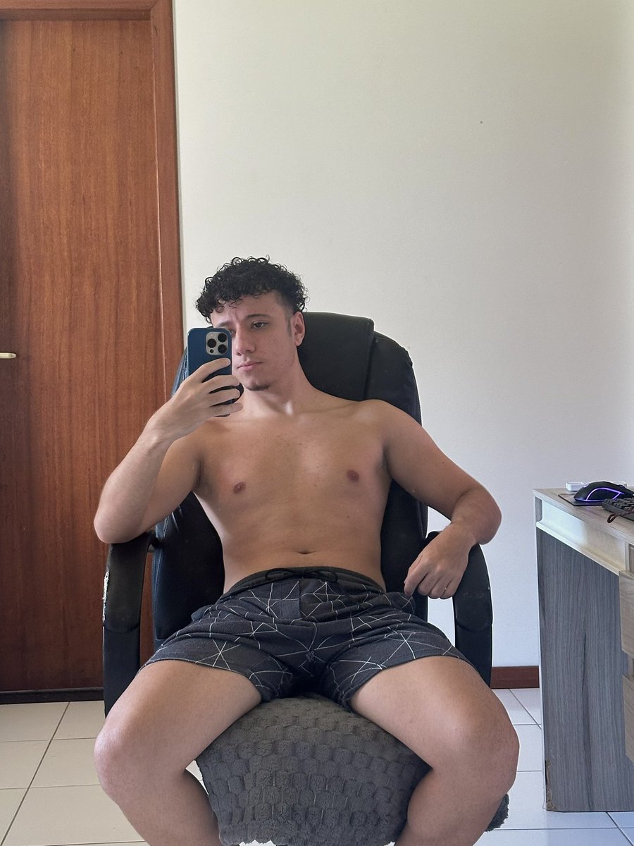 فحل ثلاثيني سري كتوم سالب الرجولي نفس ذي يجي خاص