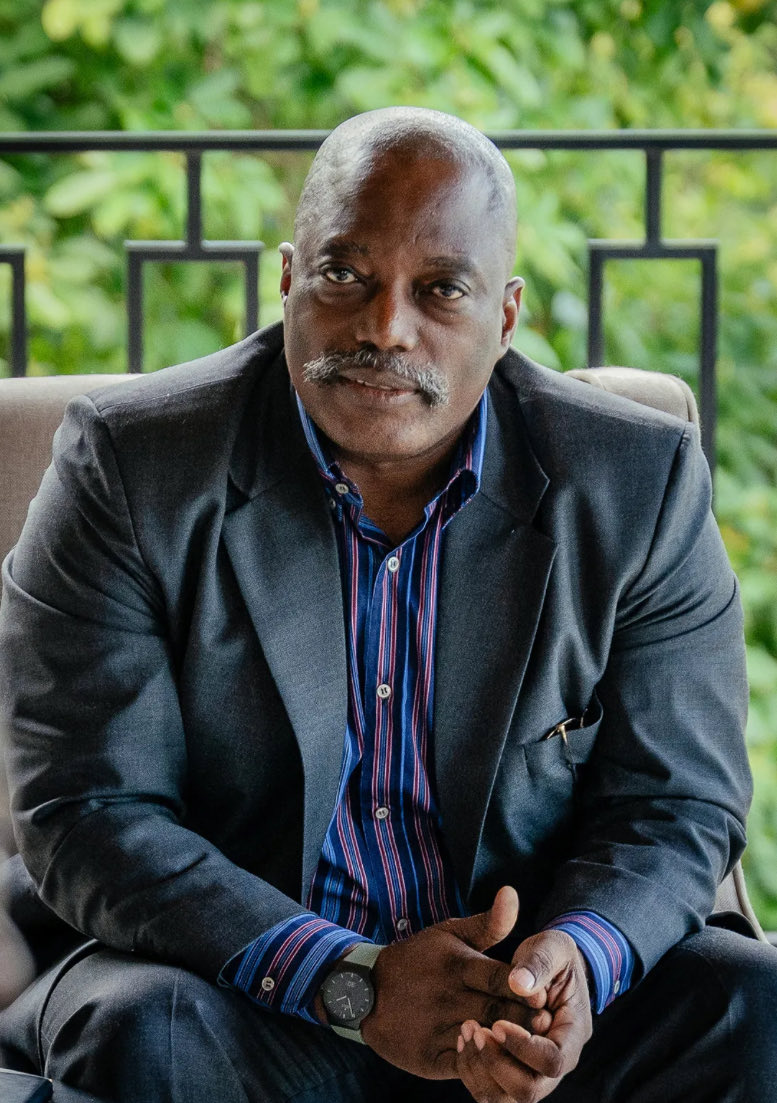 Ludovicmilambo's tweet image. #RDC: Le sort de Nanga scellé, Kabila tente de sauver sa peau. Joseph Kabila à la porte du président Angolais pour implorer l'intervention du président Félix Tshisekedi TSHILOMBO sur son sort à l'international. Entre-temps, Nanga veut laisser la rébellion ( Rwanda)  mais à 2…