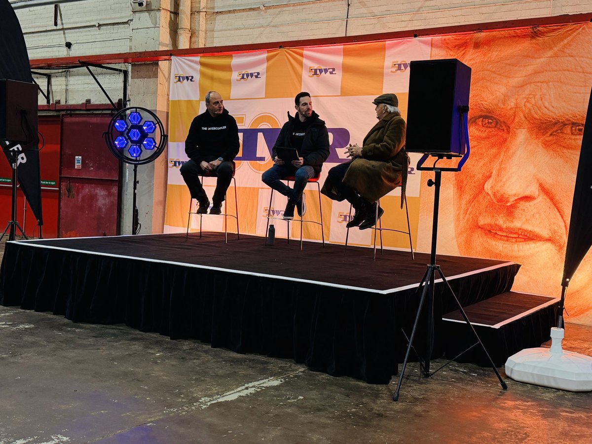 Good morning at the Scramble.. first group selfie of the year..Nice Group B display.. lovely M1 …very good interview with John Watson.. nice to catch up with <a href="/SimonCarGuy/">Simon Lane</a> <a href="/peter8171/">Peter Taylor</a> &amp; others…<a href="/BicesterH/">Bicester Heritage</a>