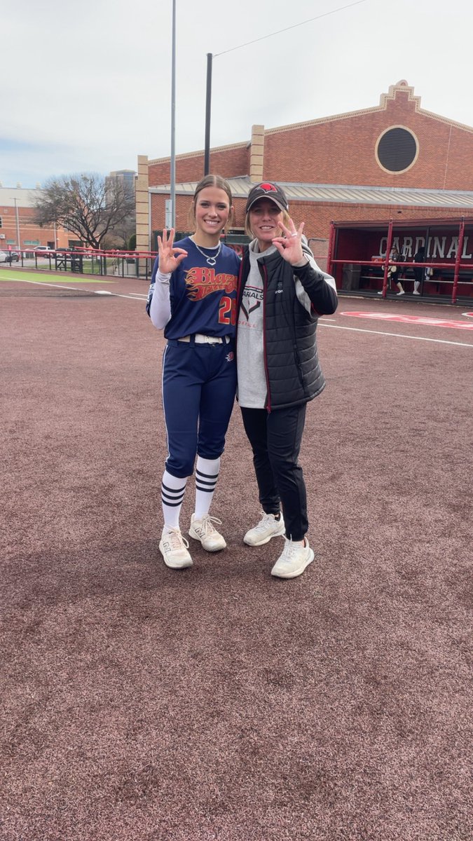 Sophie Schindler tweet media