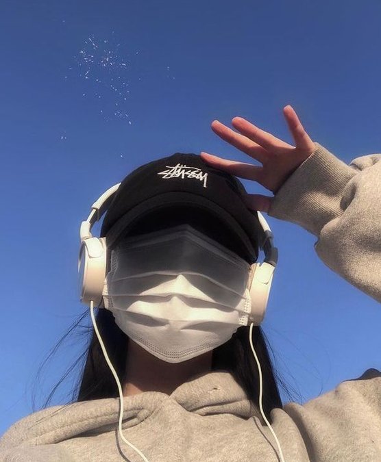 rdtempodedeus's tweet image. 新しく買った本が面白すぎて一気読みしちゃった 😫