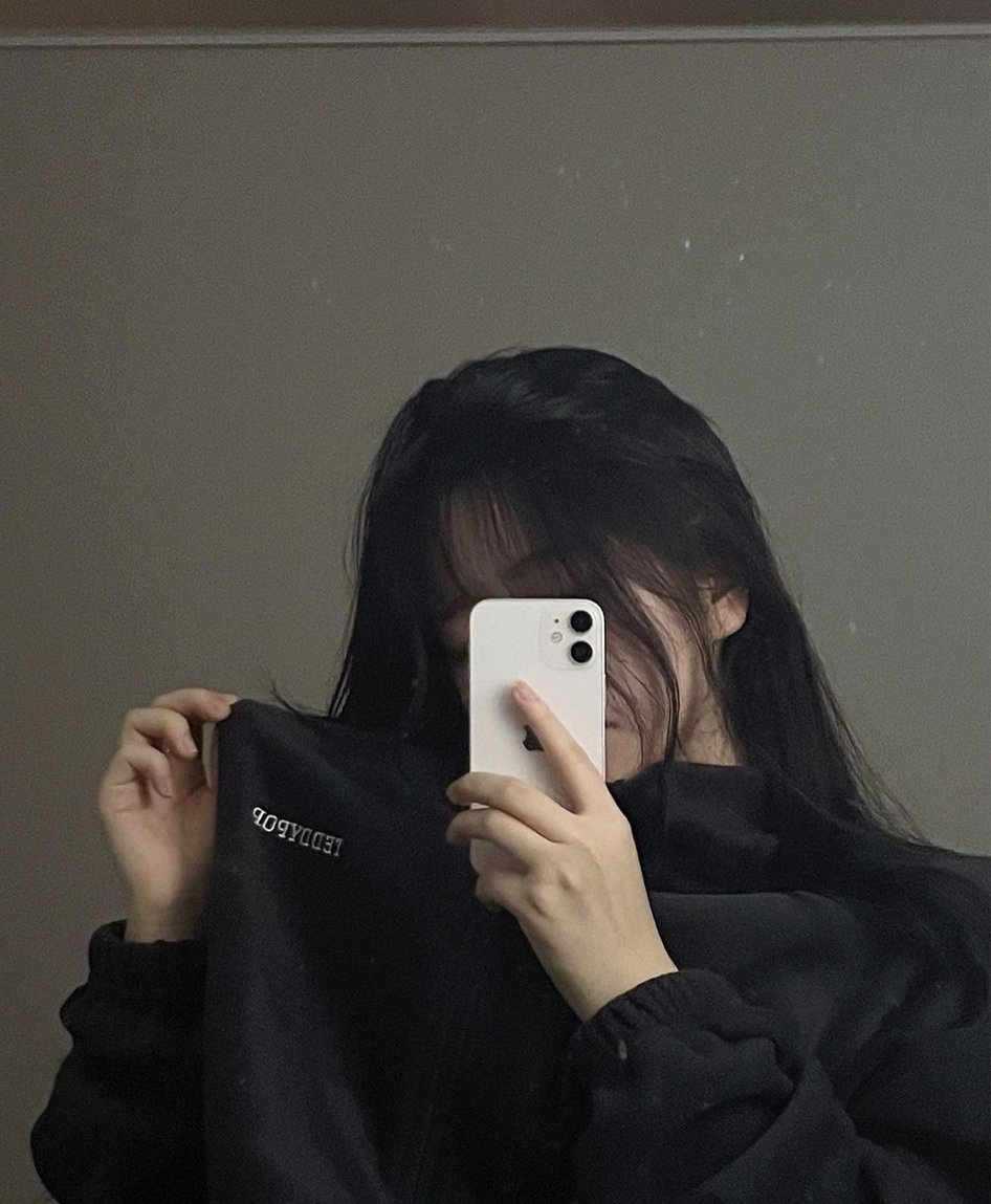 Kklimenko's tweet image. 電車で好きな曲聞いてテンション上がった 🐂