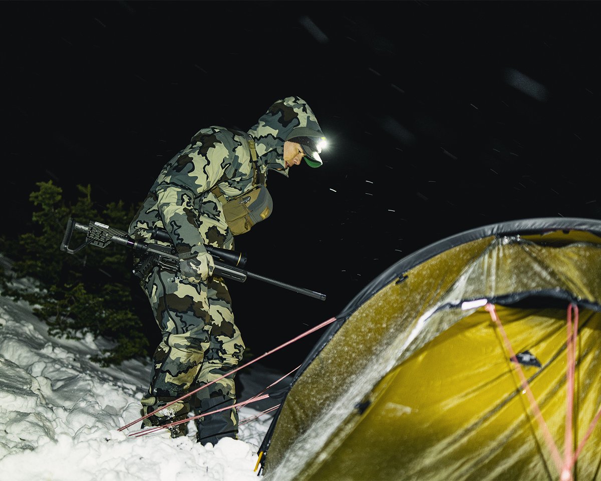 BuckKnives1902's tweet photo. Out here, preparation matters. When the conditions get tough, having the right tool with you makes all the difference.

What Buck do you trust in the harshest conditions?

#BuckKnives #FieldReady #BuiltToWork #OutdoorGear #TrustedTools #KnifeCommunity #Backcountry #GearYouCanTrust