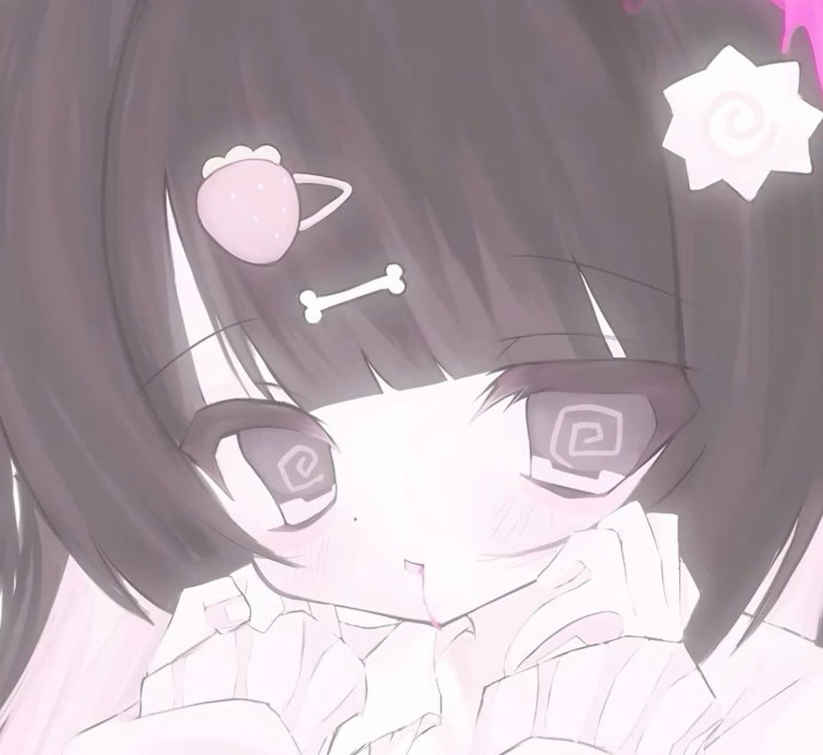 DorianneJade's tweet image. シフトが詰まってて疲れる 🌔