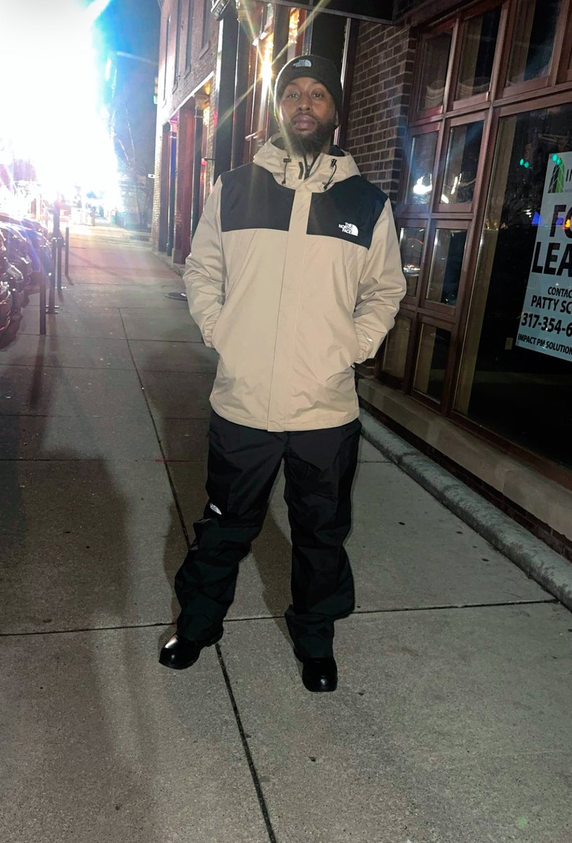 1PlayaLikeDude's tweet photo. Winter Uniform… https://t.co/3OvPg9RVfQ