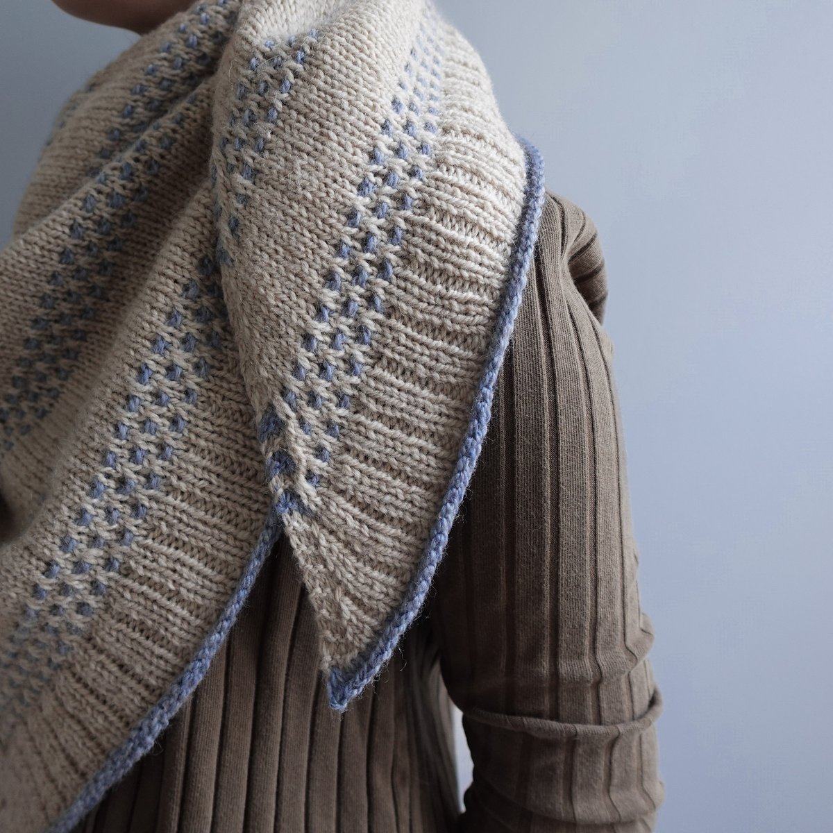 Hoirinhoi's tweet image. 무료공개도안, 숄 넘 이쁨😍
ravelry.com/patterns/libra…