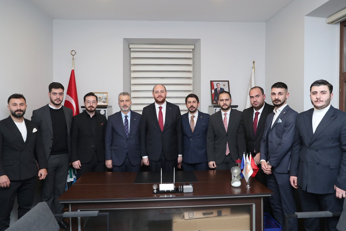 Karadeniz’in incisi Trabzon’da İl Başkanlığımızı ziyaret ederek kıymetli dava ve yol arkadaşlarımızla bir araya geldik.