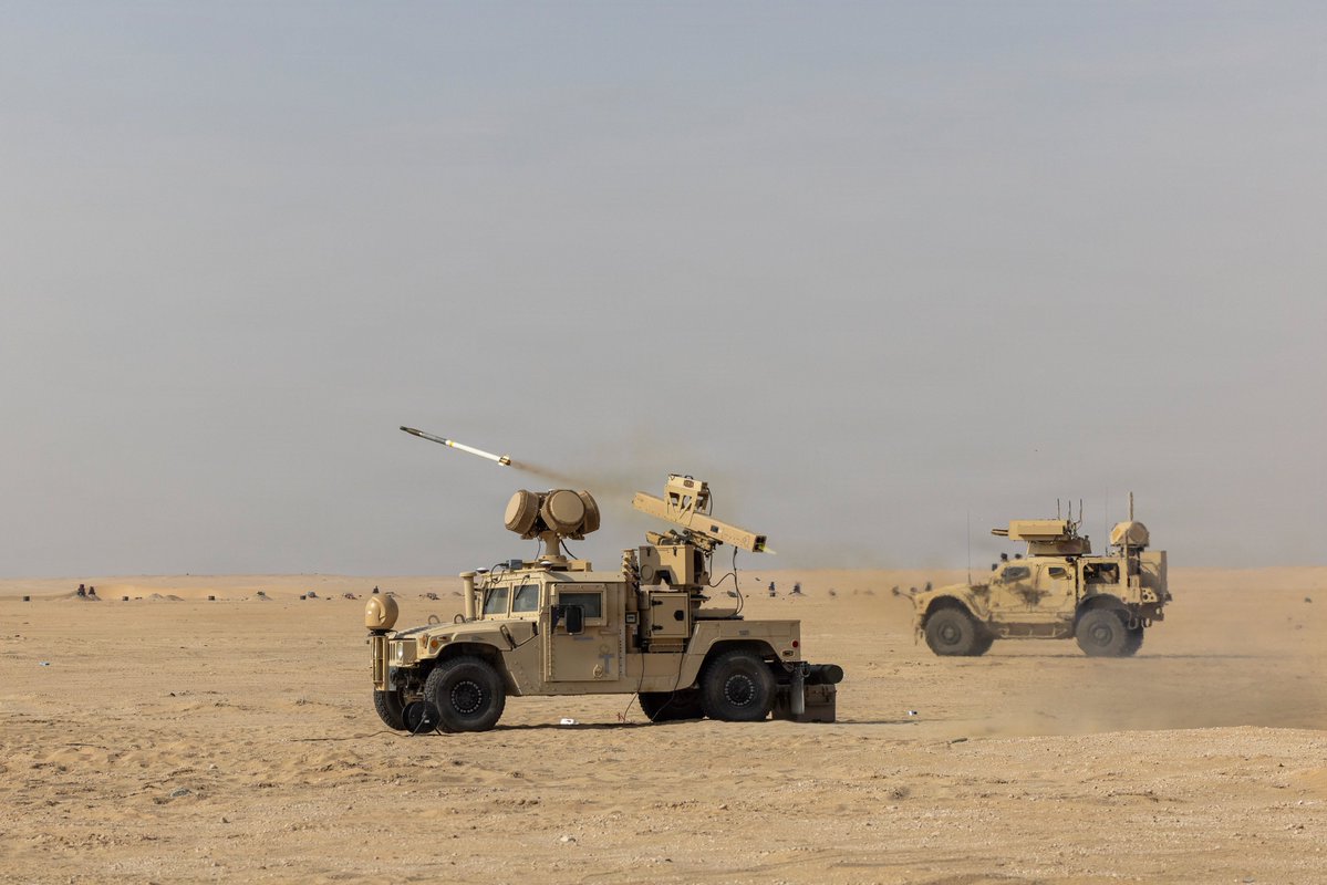 AirPowerNEW1's tweet image. An Electronic Advanced Ground Launcher System (EAGLS) counter-UAS fires an Advanced Precision Kill Weapon System (APKWS) Hydra 70 rocket during an Exercise Sky Shield live-fire event in Kuwait, Dec. 4, 2025.(📸Joseph Kumzak)