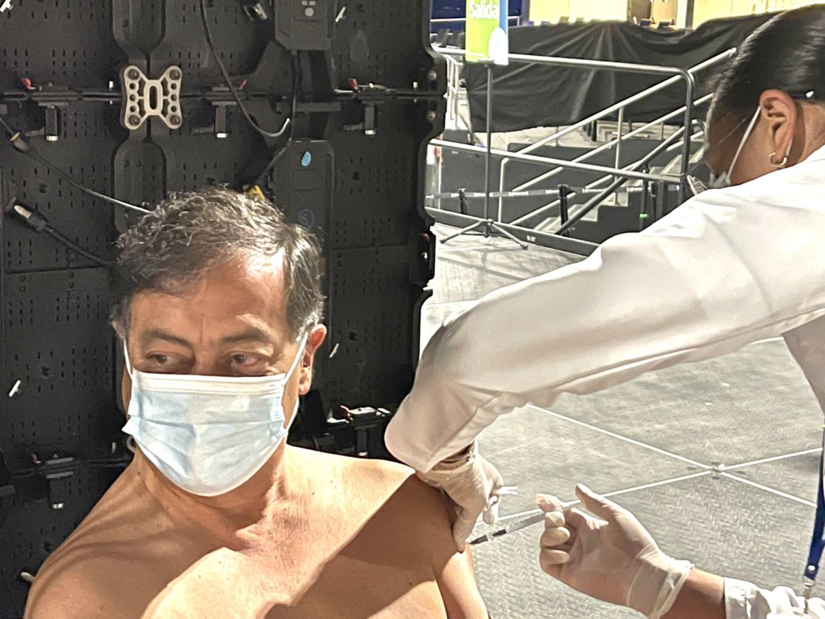 ElliotAldersonD's tweet image. ¿Por qué nadie habla de lo mamados y los hots que son los presidentes comunistas? 🥵