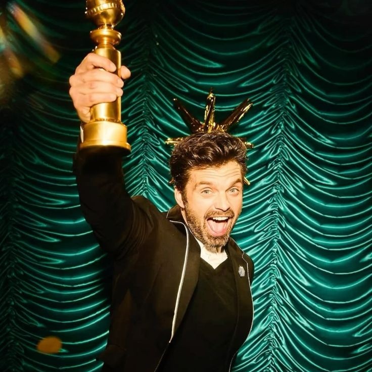 W1NTERBUCK's tweet image. i miss last year's golden globes:(