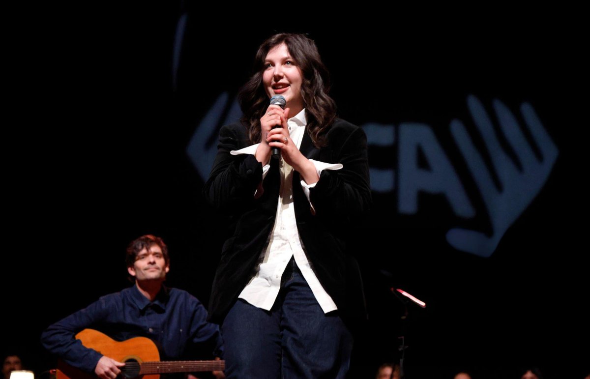 boygenius source tweet media