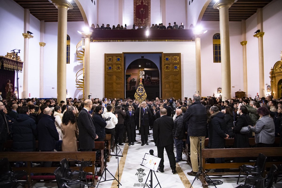 Una noche que quedará en nuestro recuerdo para siempre…

𝗚𝗿𝗮𝗰𝗶𝗮𝘀 a la cuadrilla de costaleros y capataces de Ntra. Sra. de los Dolores por su generosa aportación a <a href="/AndexAsociacion/">Andex</a> 🎗️

𝗚𝗿𝗮𝗰𝗶𝗮𝘀 a D. Fco. Javier por su disposición y cercanía.

Y, eternas