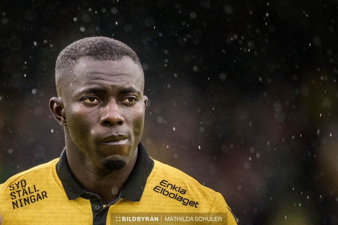 kar75900's tweet photo. Manneh till Championship-klubb!

Nu rapporterar journalisten Neil Moxley, som skriver för den brittiska sajten GiveMeSport, att Manneh är klar för Birmingham City. 

21-åringen uppges flyga till England för att skriva på ett avtal med Championship-klubben. https://t.co/s7VdwUY64t