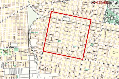 vecinos están festejando el campeonato del Barcelona