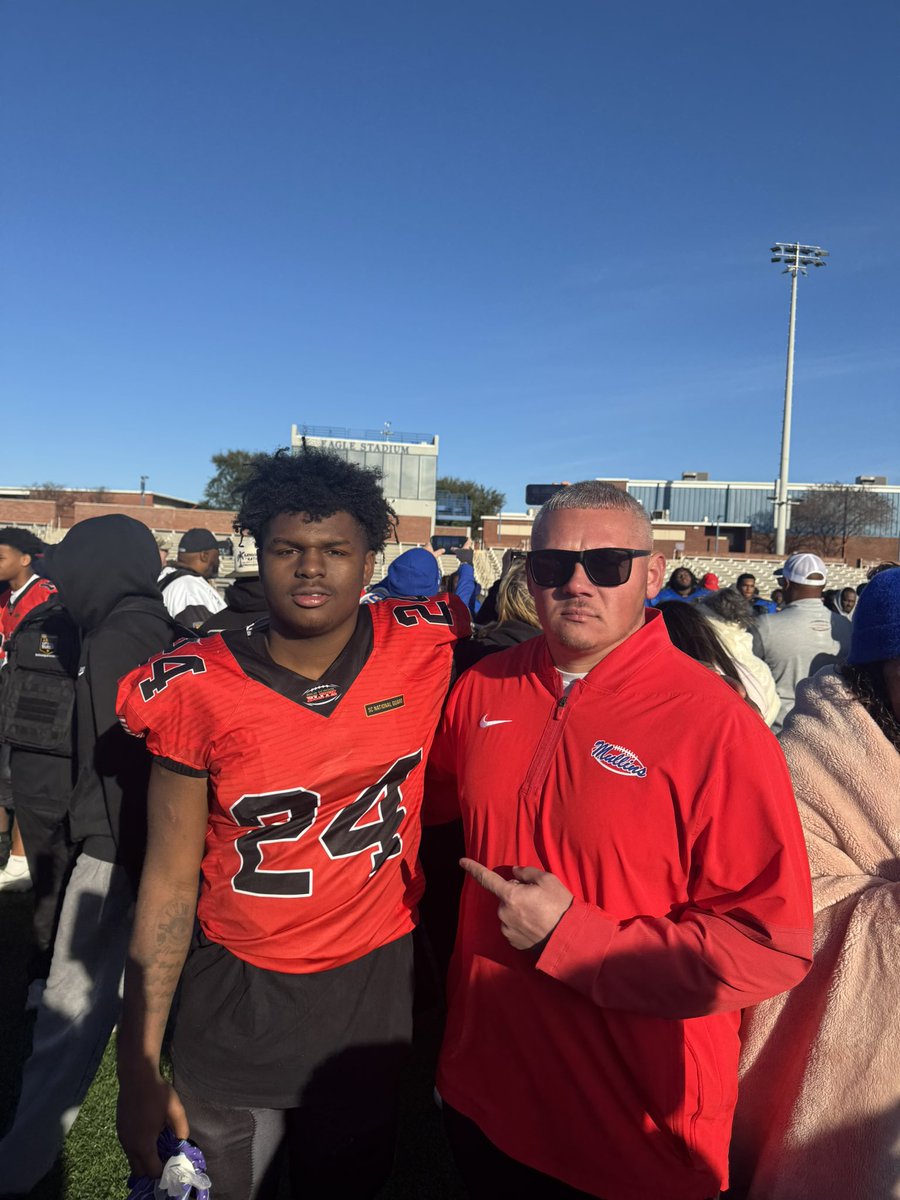 Got to see my guy compete one last time in his high school career. Good game proud of you keep working hard and good luck in your college career!! <a href="/HighSchoolBlitz/">High School Blitz</a> Senior Showcase Game!! <a href="/AndreLittlejo18/">Andre Littlejohn</a> <a href="/Aucs_football/">Mullins High School Football</a>