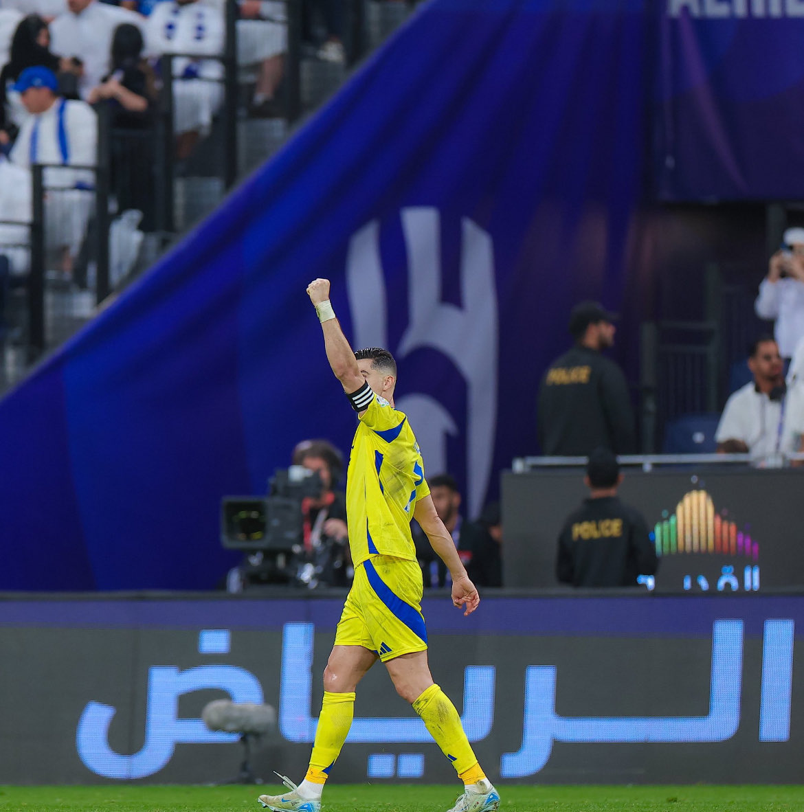 _WhyAIwaysMe's tweet image. حطيت الامل عندك 🙏🏻🙏🏻