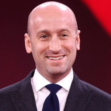 RightScopee's tweet image. 🚨BREAKING: Did you know Stephen Miller’s America First Legal sued and successfully got all 15 Arizona counties to verify voter citizenship?

How many "Thank you's" can we get for Stephen?