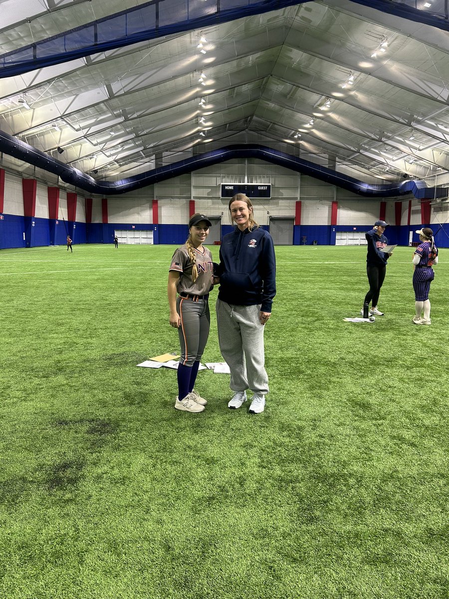 Gianna Selby tweet media