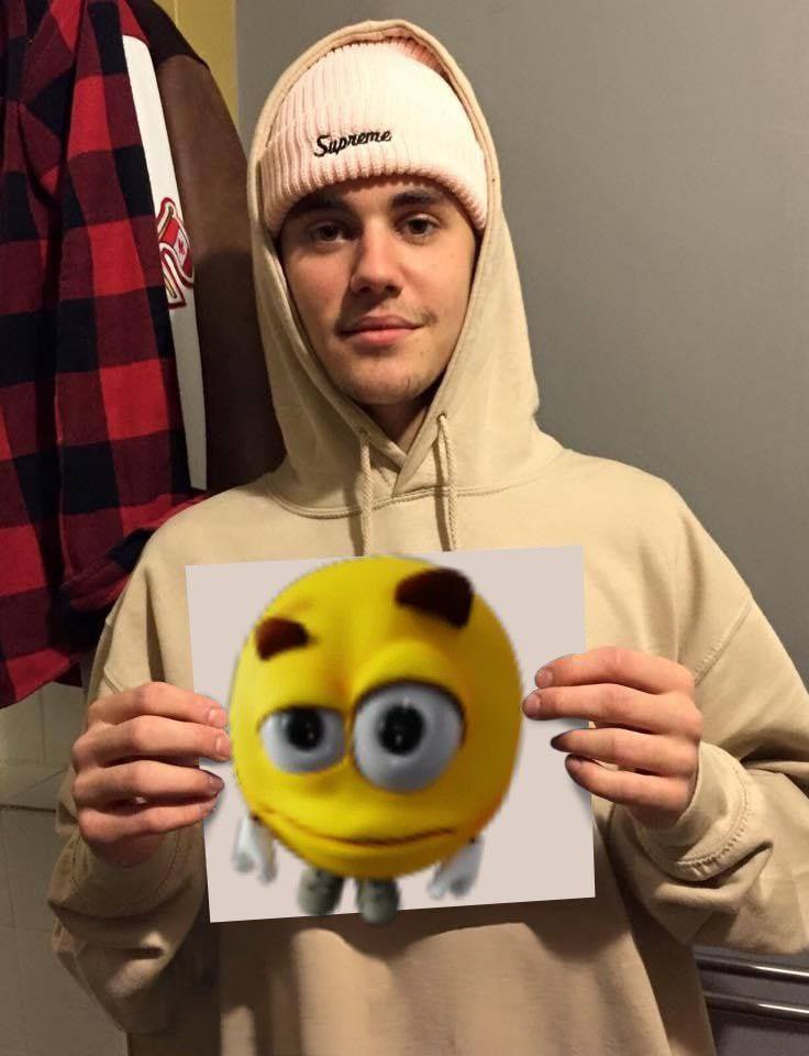 Joe Shitpost 🟡 (@joeshitposts) on Twitter photo 