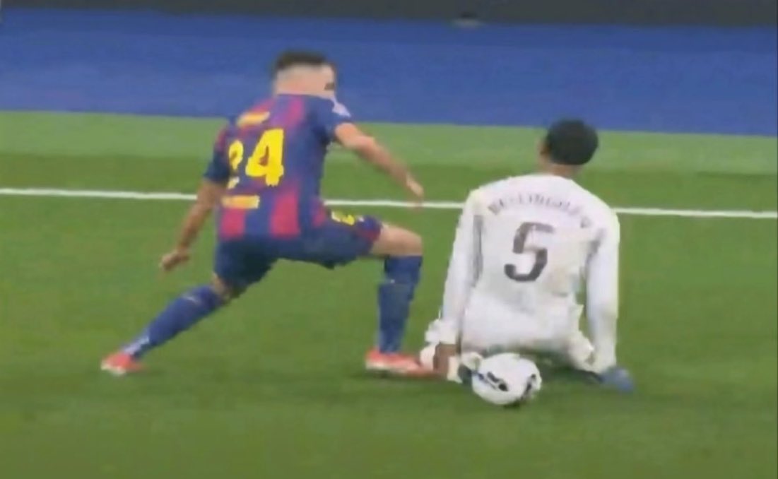 BaldeWaves's tweet image. 😭😭😭😭😭😭😭😭😭😭😭😭😭