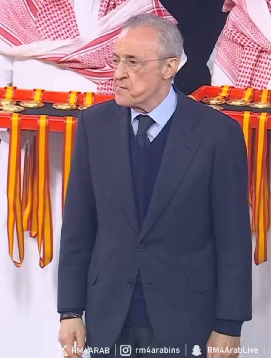 iHadiRM's tweet image. الوحيد اللي لما نشوفه زعلان نفرح .. بقرارات بسيطة كان يسيطر محليا .. لكن كل التخطيط بعيد المدى وكلها رهانات بسبب التركيز عالاقتصاد على حساب الرياضة وبدون توازن بين الاثنين اغلب تعاستنا في مشاهدة الفريق سنوات هو سببها الرئيسي ..