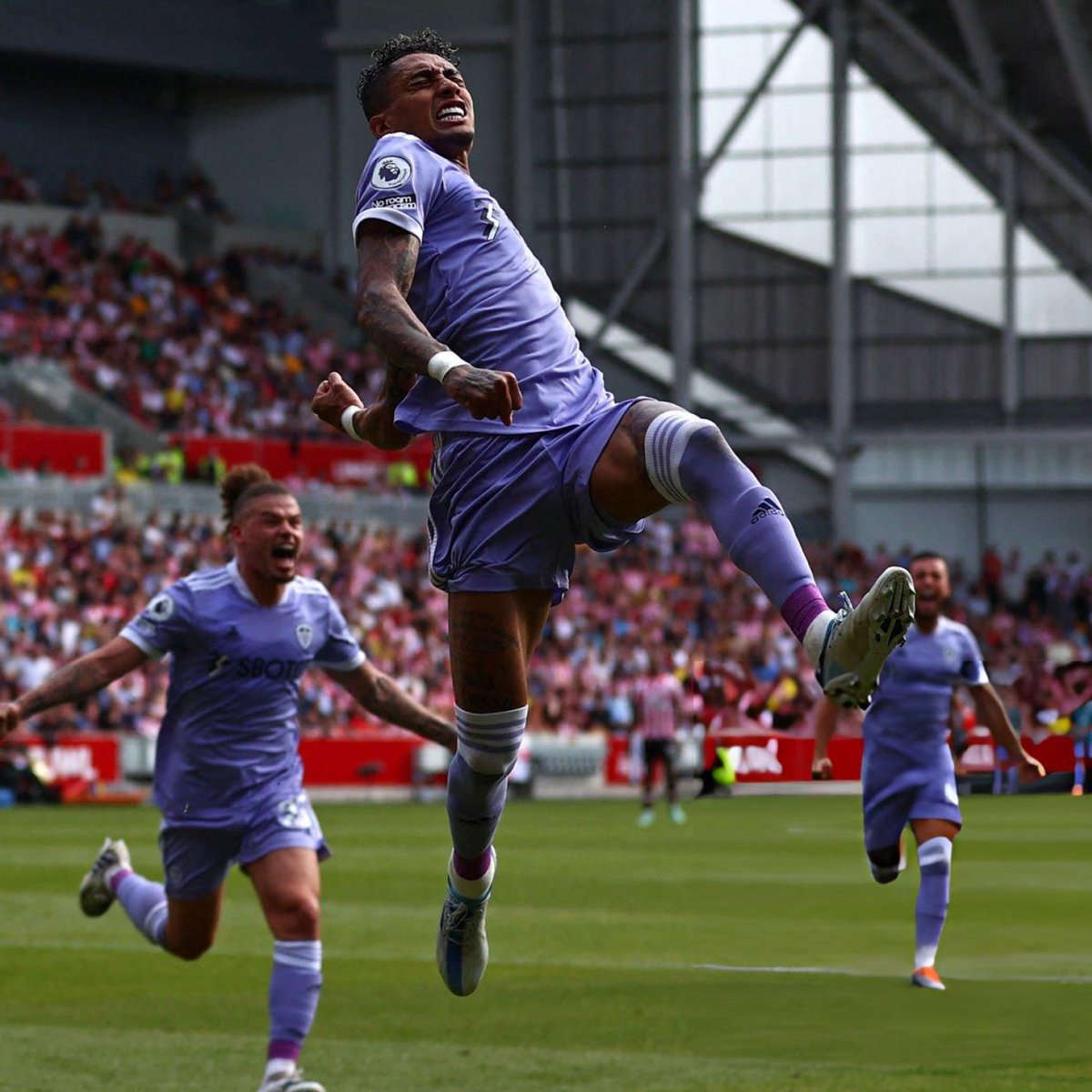 LUFCes's tweet image. Same Energy @FCBarcelona_es 🤝